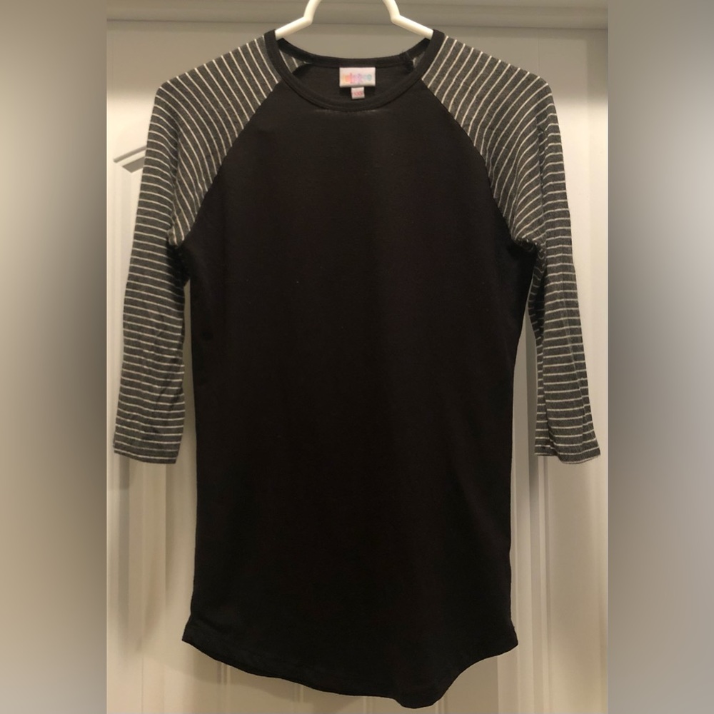 LuLa Roe Women’s Shirt